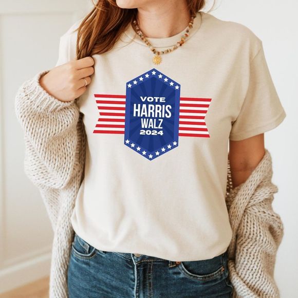 Pawmama Other - Vote Harris Walz 2024 T-Shirt Kamala Harris Tim Walz